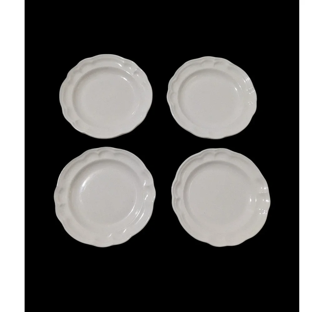Pfaltzgraaff Gazebo White Stoneware Bread and Butter Plates Set of 4 Scalloped